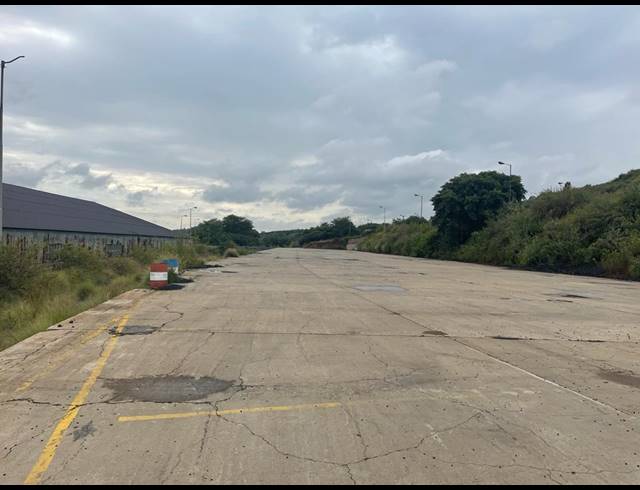2,702M² WAREHOUSE TO LET IN PRETORIA INDUSTRIAL